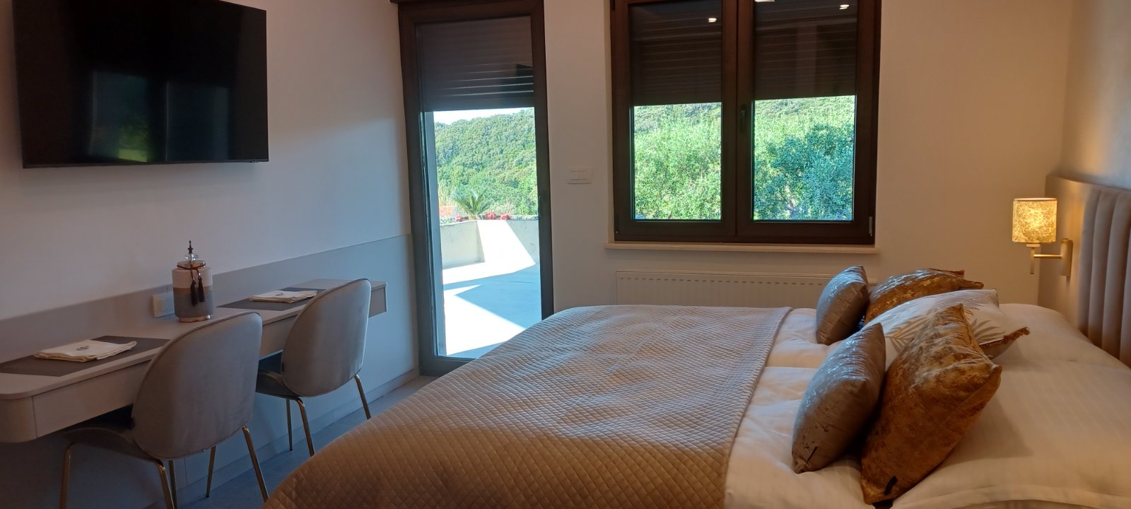 Apartment 3